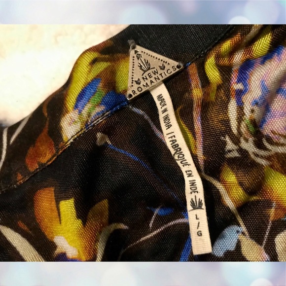 🔥Host Pick🔥New Romantics Top from Free People - Picture 5 of 8